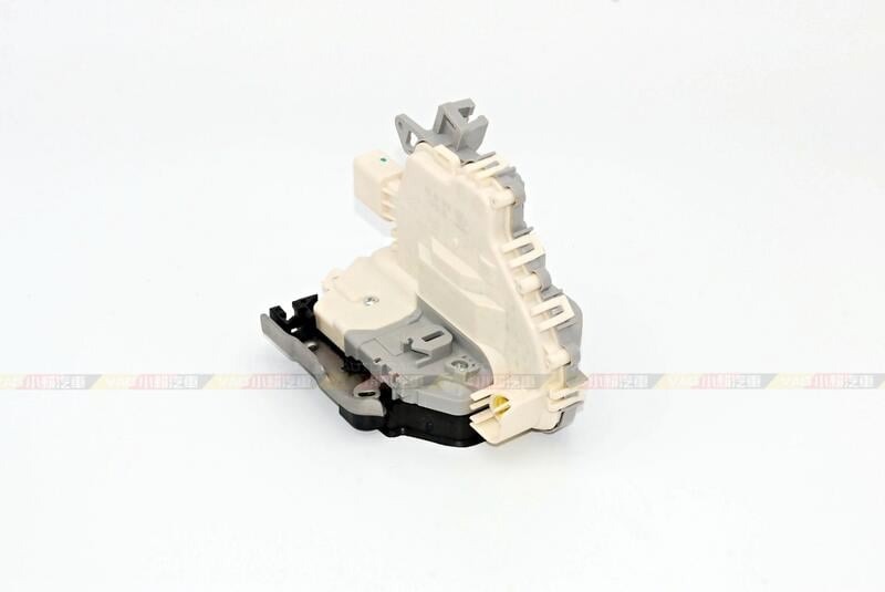 Audi Q3 Q5 Q7 A3 8V Q2 A1 A6 C7 A7 A4 B8 B8.5 B9 A5 A8 後門 六角鎖 門鎖 全新