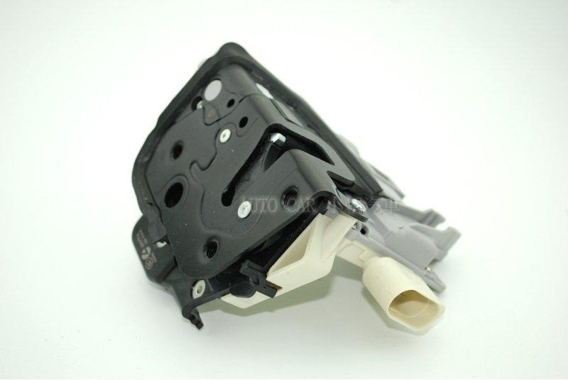 Audi A4 B7 A6 C6 A3 8P A8 六角鎖 車門鎖 全新