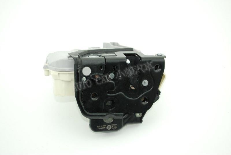 Audi A4 B7 A6 C6 A3 8P A8 六角鎖 車門鎖 全新