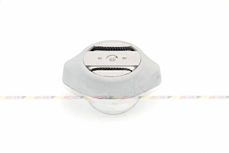 4B0399151M 4B0399151L 8E0399151D A4 B5 B6 A6 C5 C6 Passat Superb 變速箱 引擎腳 全新