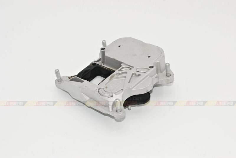 A6 A7 A8 Q7 Q8 Touareg 變速箱 引擎腳 全新