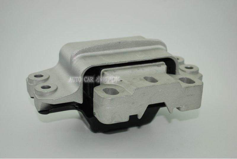 VW Caddy Eos Scirocco Touran Golf 5 6 Jetta Golf Plus Touran 引擎腳/左/變速箱/全新