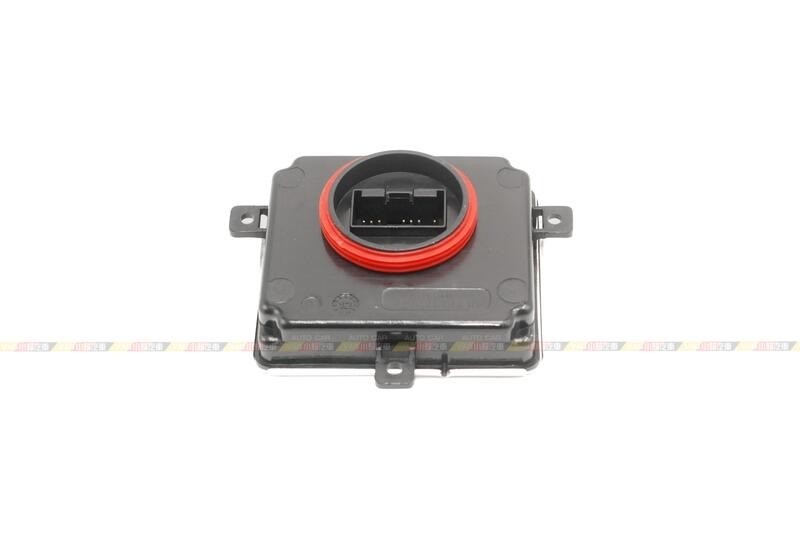 (VAG小賴汽車)A4 B8 A5 A6 Q3 日行燈 模組 控制器 4G0907397D 4G0907697D 全新
