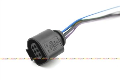 (VAG小賴汽車)VW Audi Skoda 1J0973713 感知器 插頭 全新