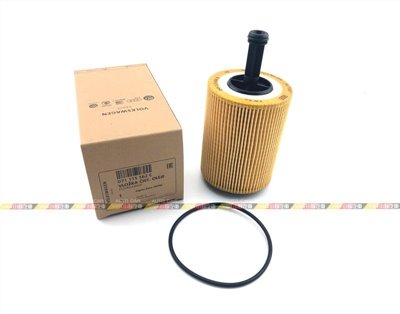 (VAG小賴汽車)VW Golf Beetle Caddy Campmob Eos 機油芯 071115562C